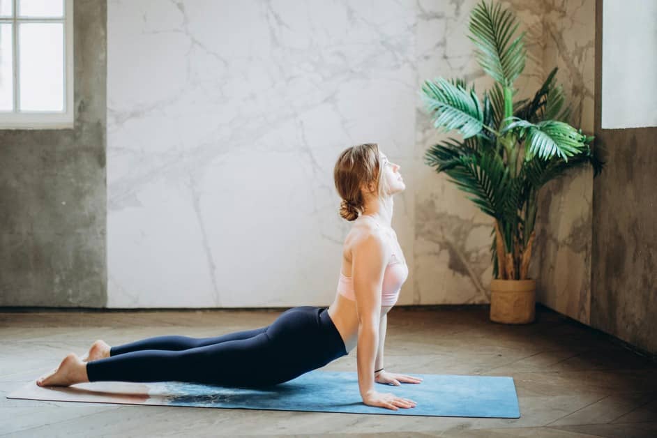 Yoga Morning - 5 Minutes Stretches to Start The Day
